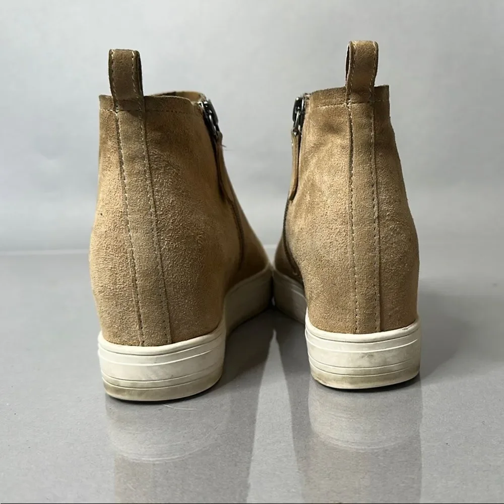 Caslon Cnaidy-Lea Suede Wedge Sneakers – Tan – Women’s Size 5.5M (A-1516)